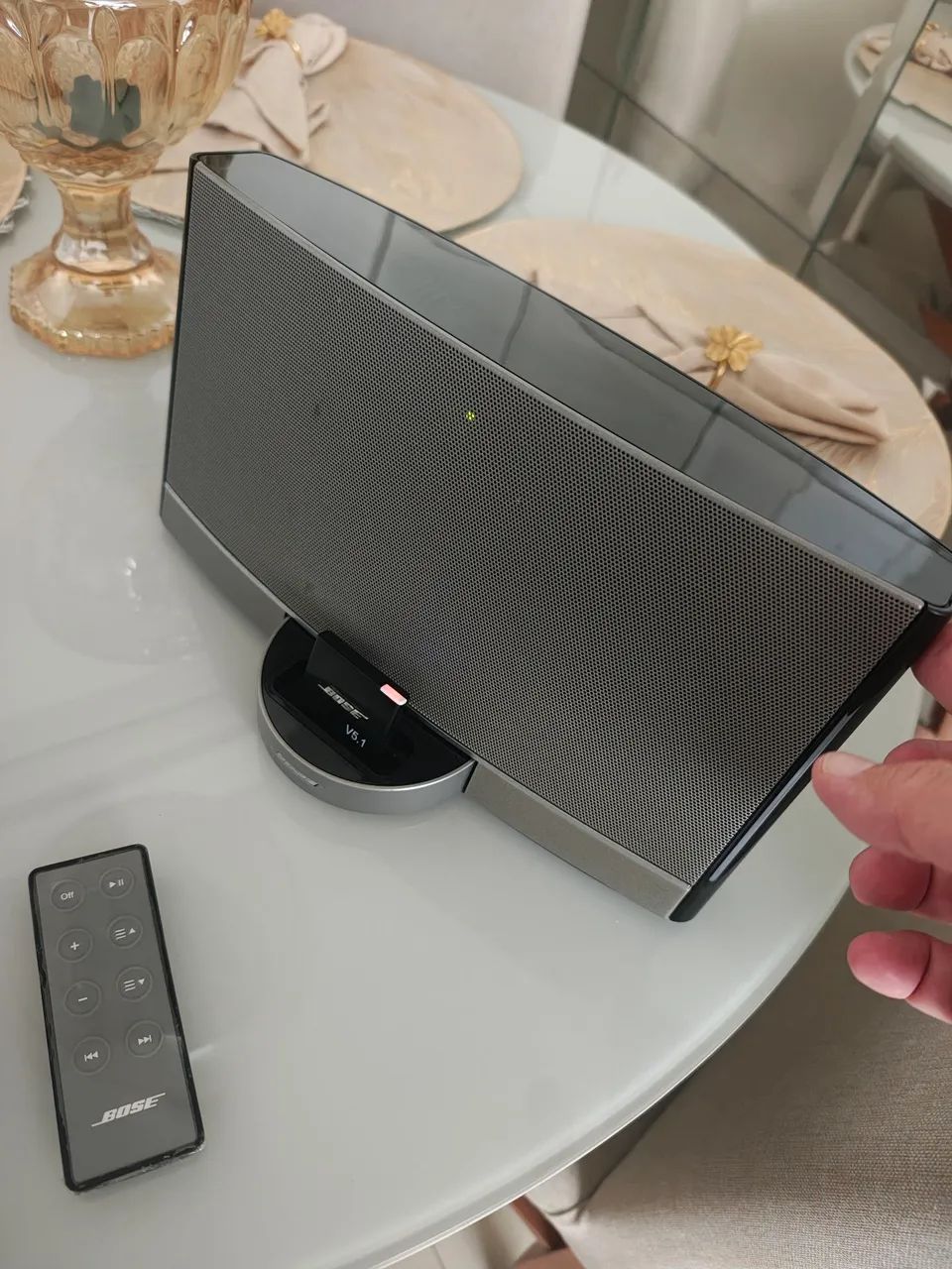 Caixa de som Bose sounddock portable bluetooth  - Foto 3