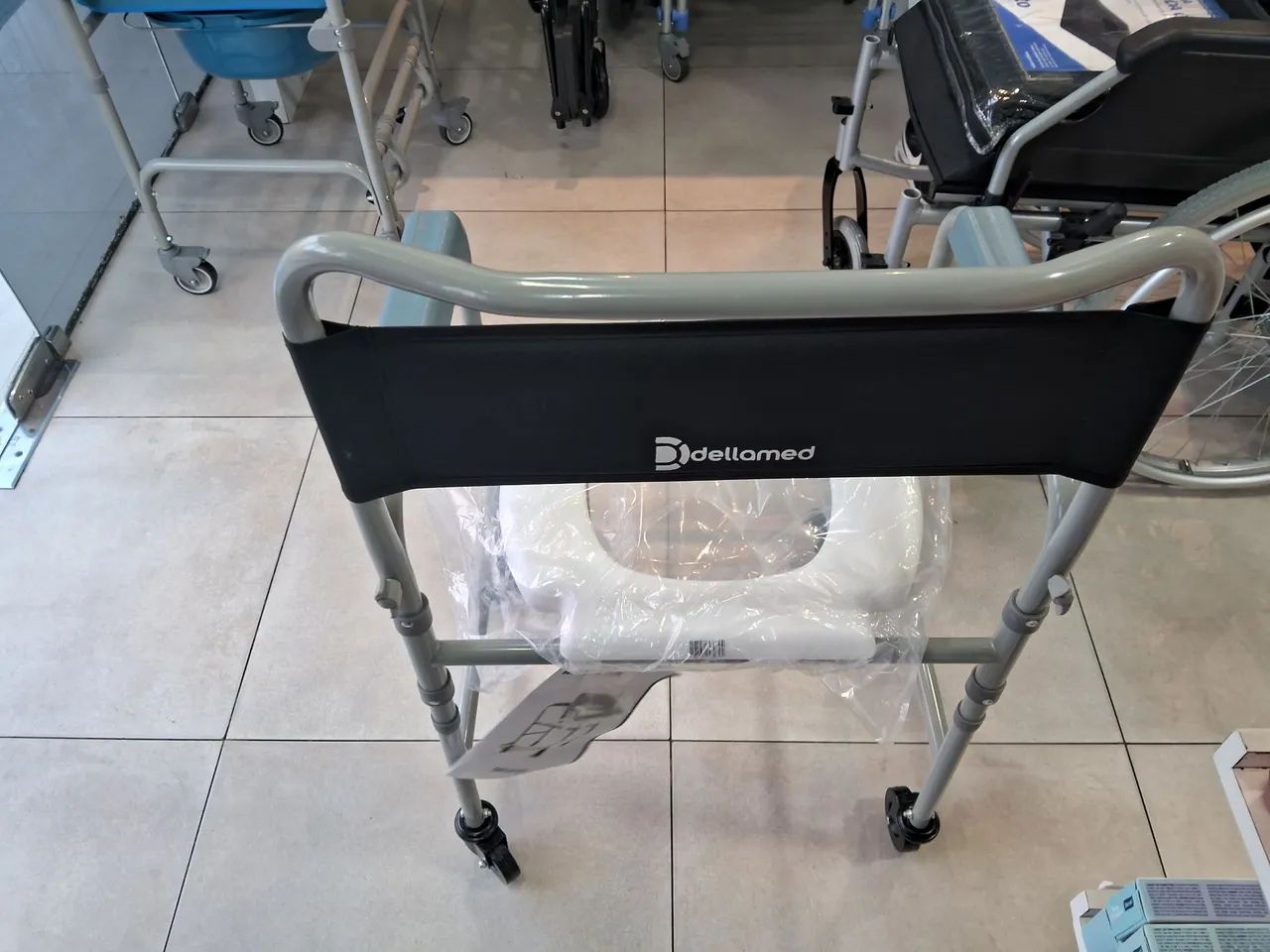 Cadeira de Banho 100kg - Foto 4