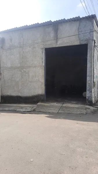 VENDO GALPÃO EXCELENTE LOCALIZAÇÃO!!!!