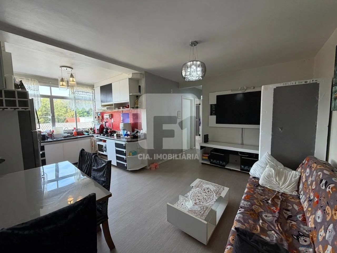 Apartamento de 3 dormitórios em Capoeiras