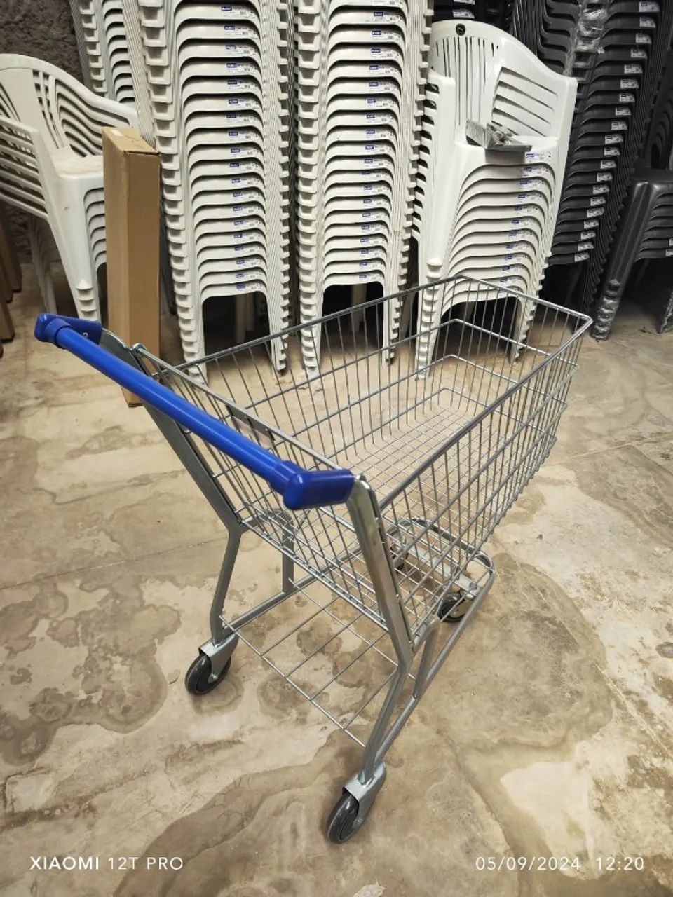 Carrinho de compras 90 litros Simples