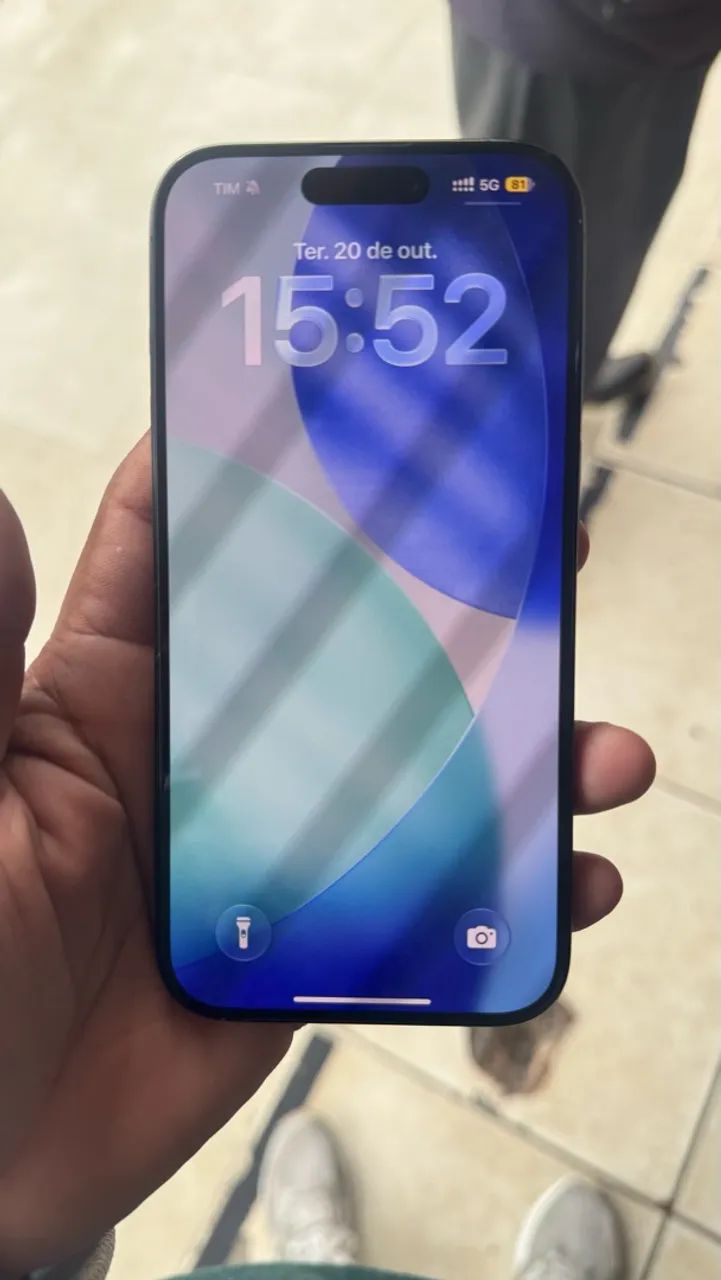 iPhone 15 pro  - Foto 2