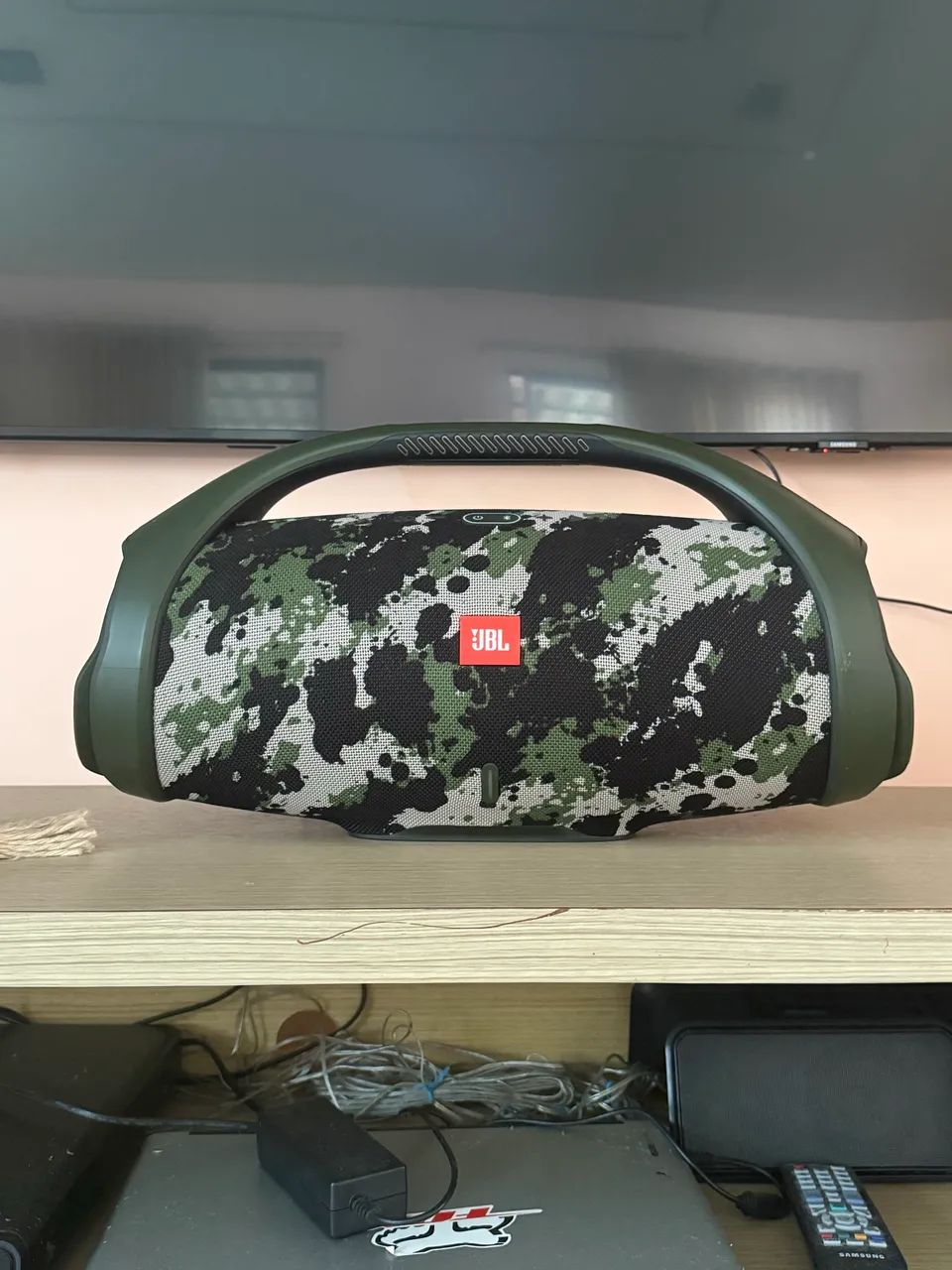 JBL boombox 2 