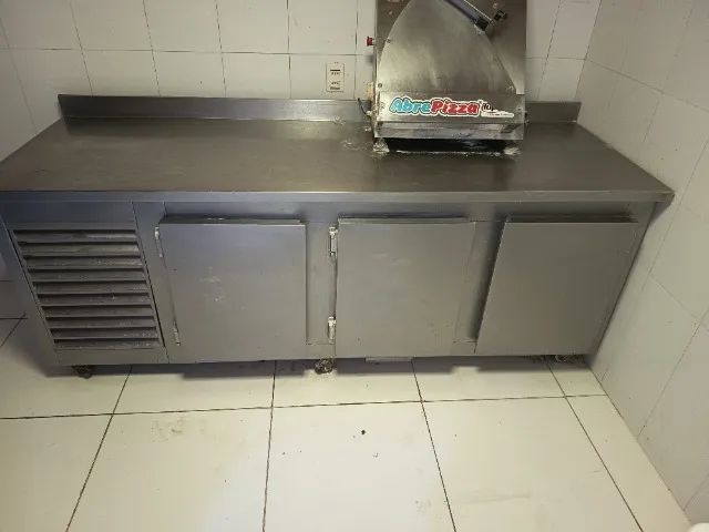 BANCADA RESFRIADA 3 PORTAS
