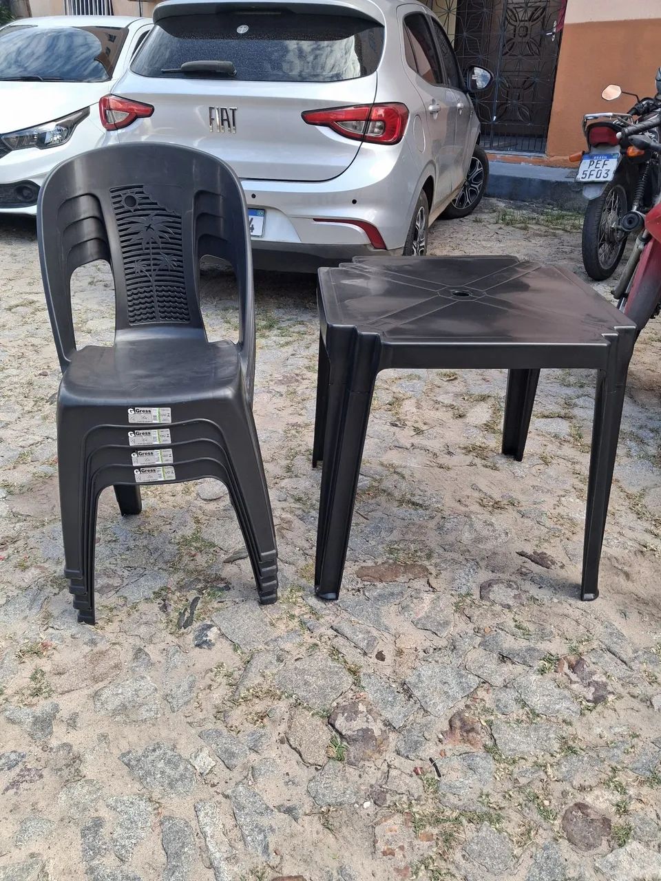 MESA DE PLASTICO N T ENTREGO HJ HOJE - Foto 2