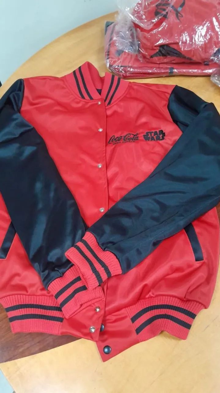 BLUSA COCA COLA STAR WARS - Foto 2