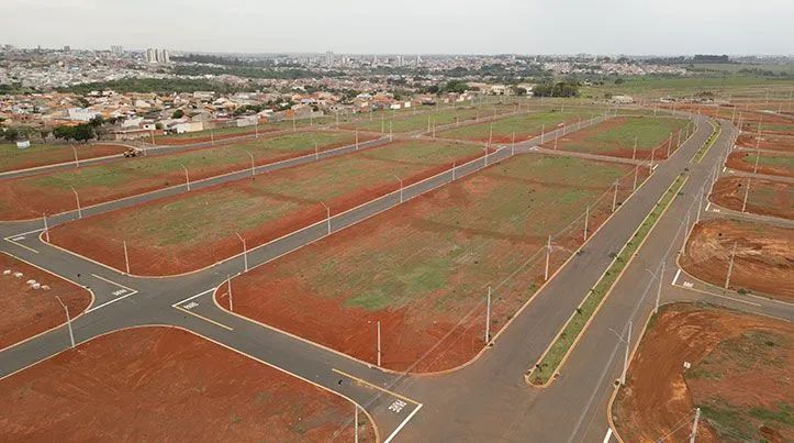 Abertura de valetas, baldrames e caixas com escavadeira - Foto 2