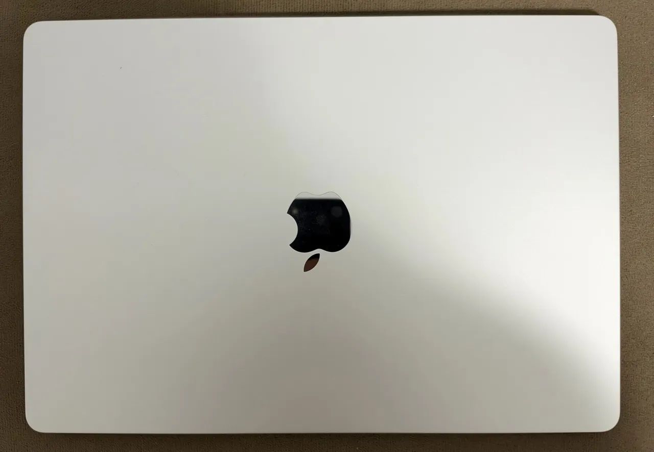 Vendo MacBook Air 15 polegadas processador M5 - Foto 3