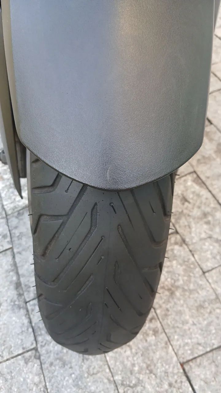 XMAX 250 MUITO NOVA - Foto 5