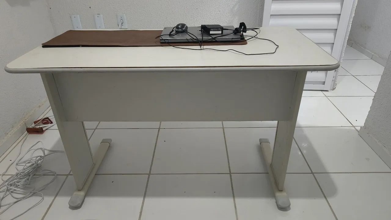 Escrivaninha para estudos  - Foto 3