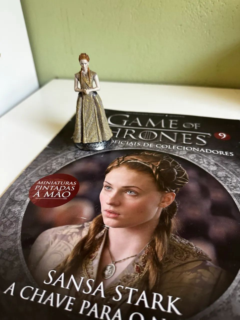 Miniatura colecionável game of thrones: Sansa Stark - Foto 3