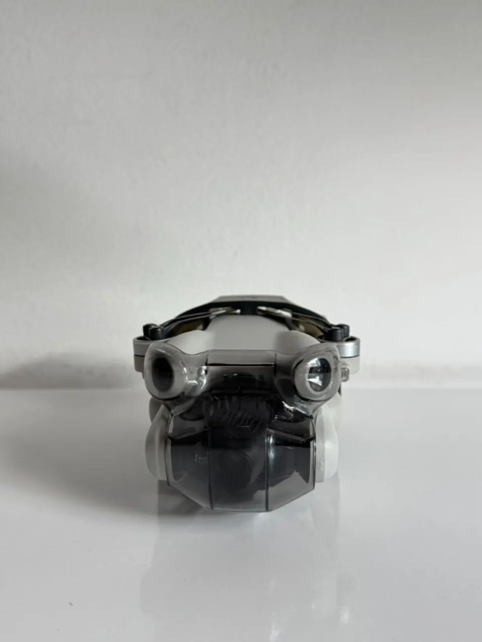 Drone DJI Mini 4 Pro + Controle RC c/ Tela (C/ Película e Capa) + 3 Bat + Hub + Case