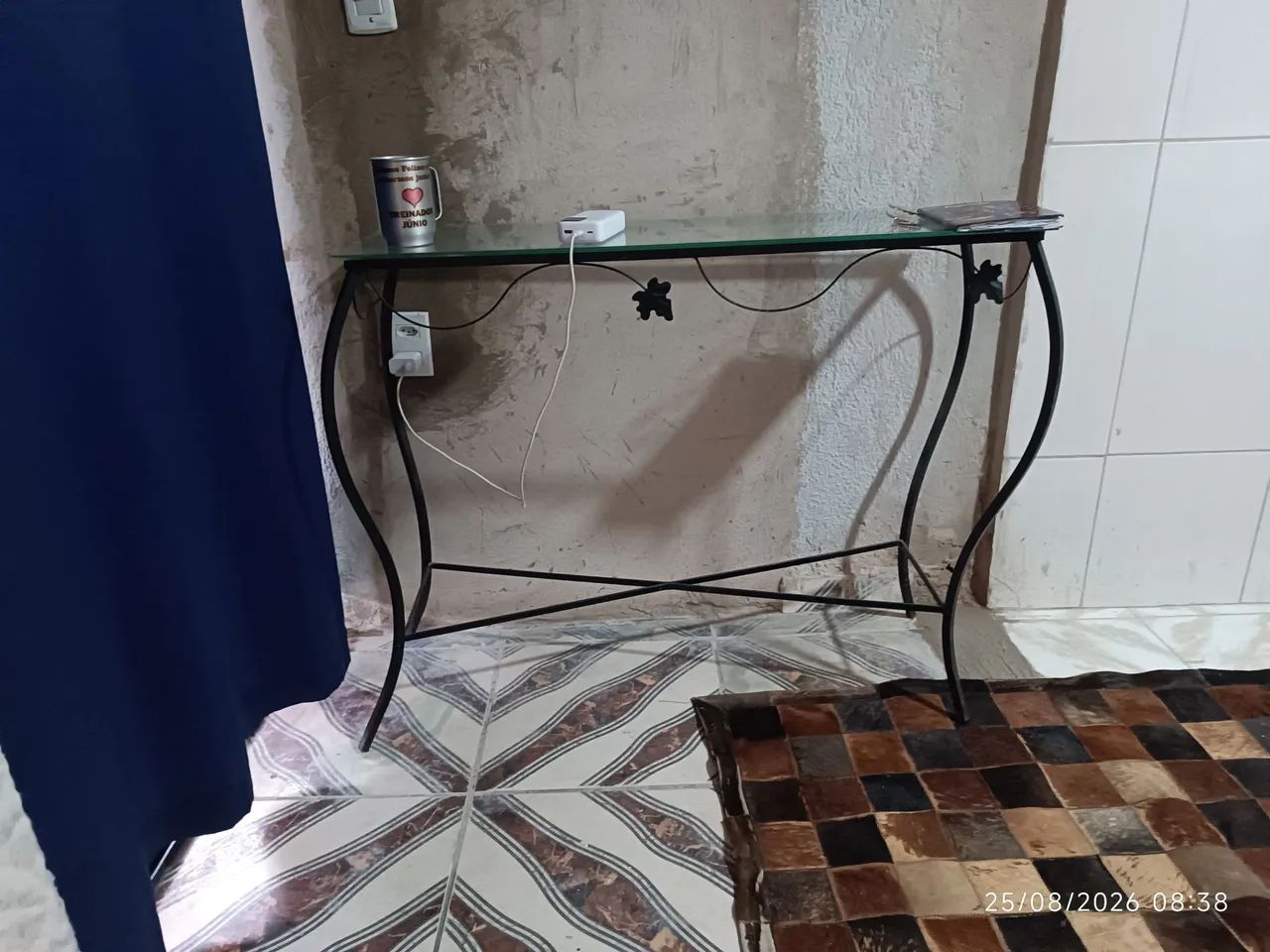Aparador retrô 