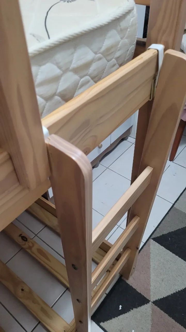 Beliche Montessoriano com escorregador - Usado - Foto 6