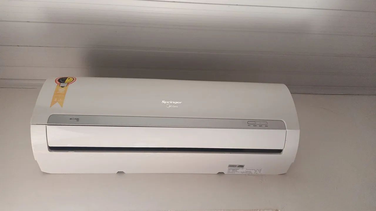 Ar condicionado midea 12.000 BTU's