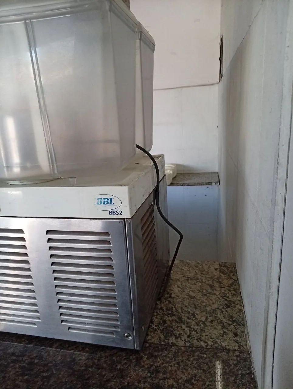 Refresqueira IBBL 2 Bojos Aceito Propostas - Foto 3
