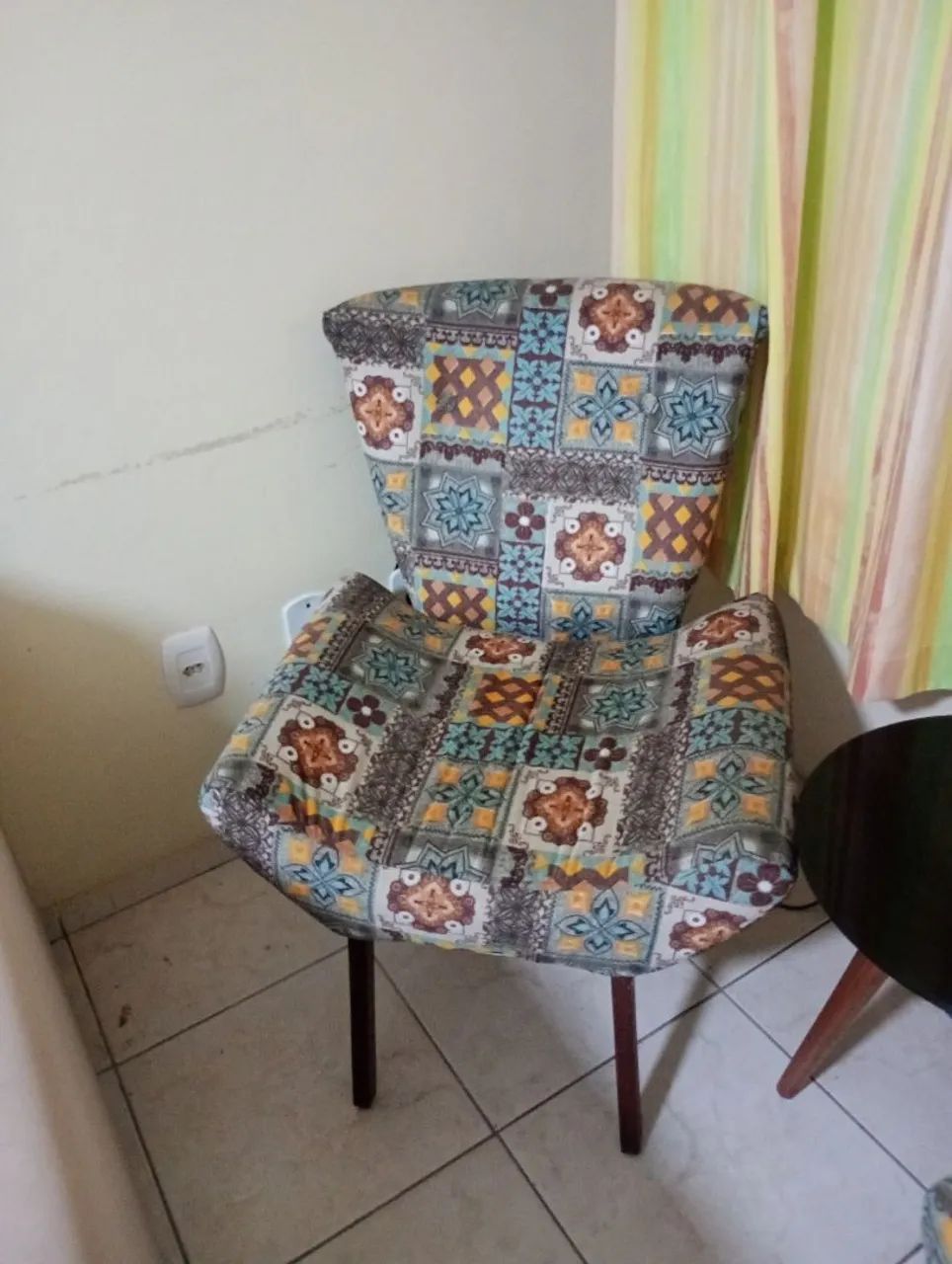 Poltrona decorativa 