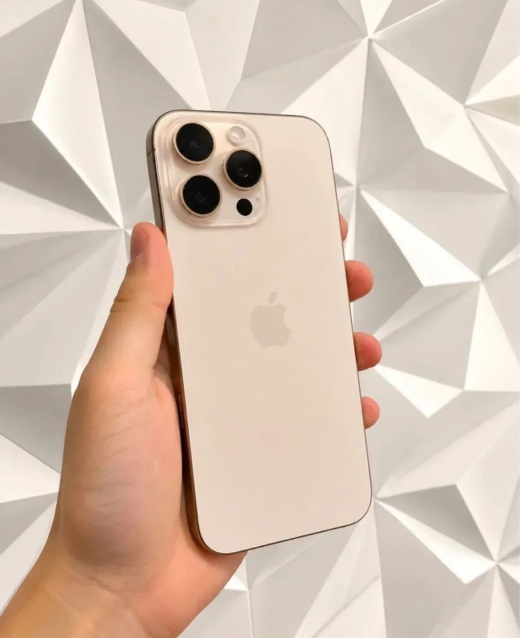 IPHONE 16 PRO MAX - 256gb