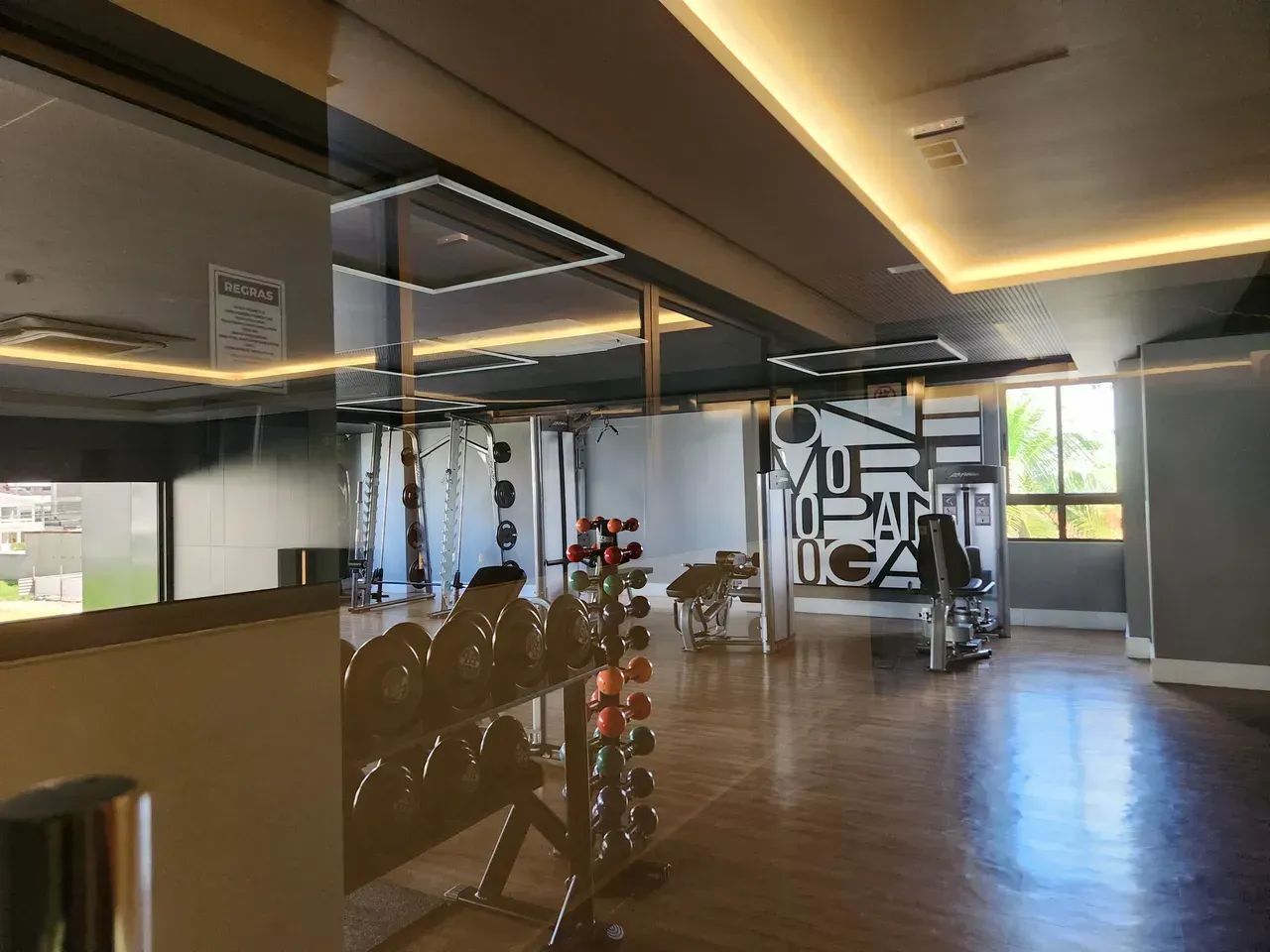 Vendo Apto com 02 Qtos. S/01 Suíte, Semimobiliado,  Cabo Branco. - Foto 4