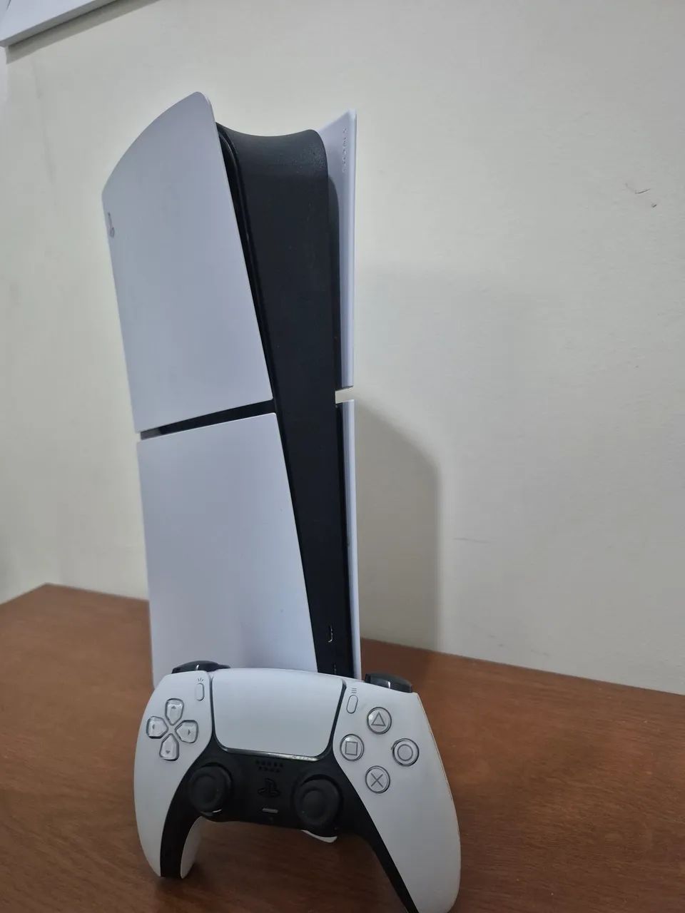 PS5 SLIM DIGITAL 