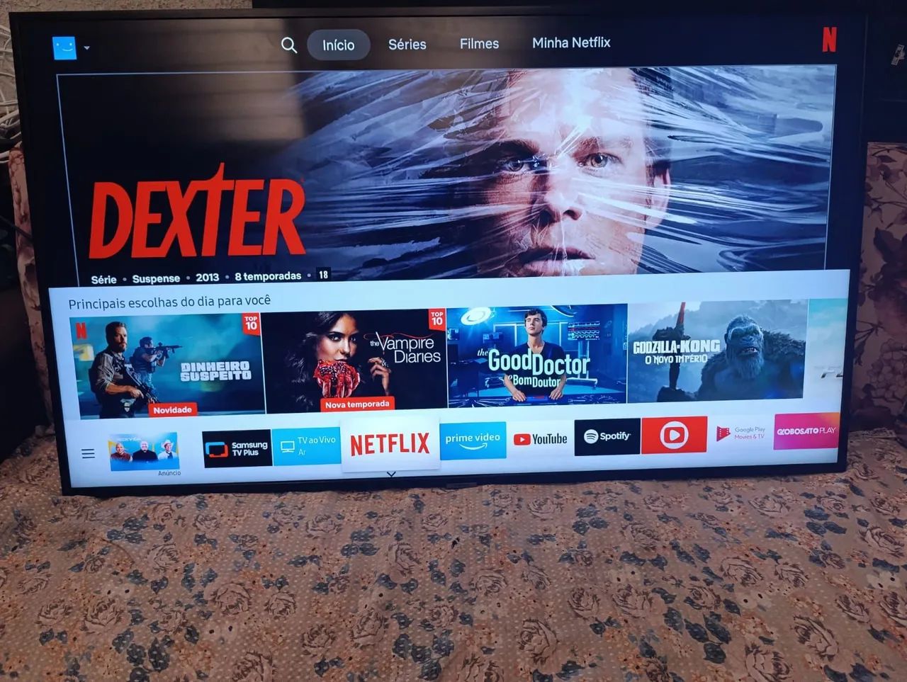 Televisão smart 50 polegadas  top 4k.  Não tem nem um defeito pode testa na hora  - Foto 4