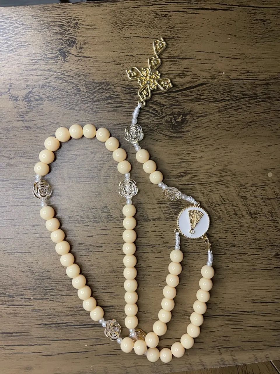 Terços, chaveiros e pulseiras.  - Foto 4