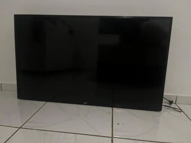 Smart TV LG 43 polegadas 4 K UHD - Foto 2