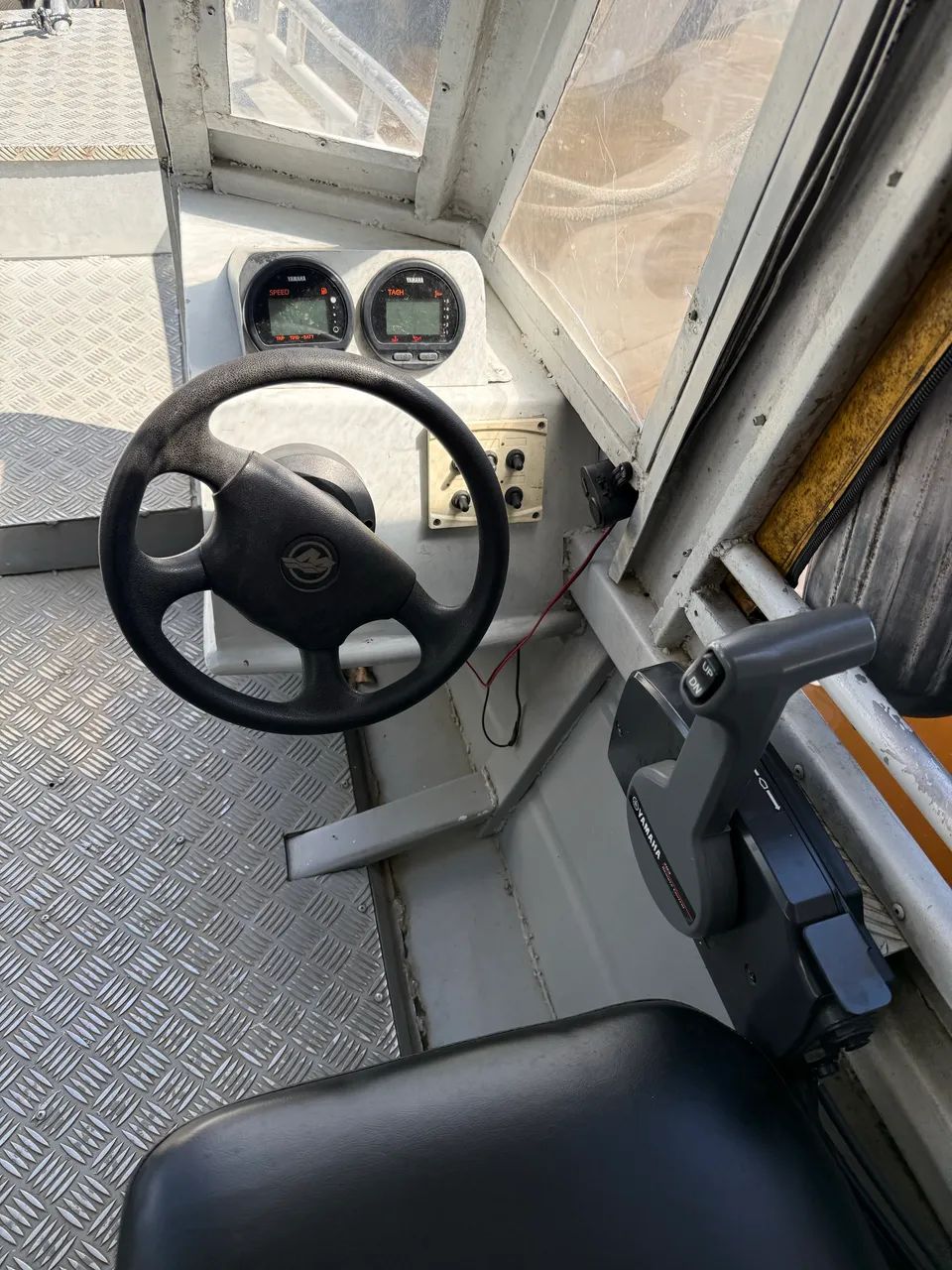 Lancha com motor 60hp - Foto 5