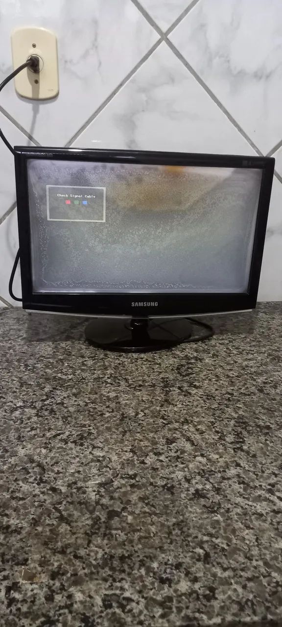 Monitor Samsung 19 polegadas  - Foto 3
