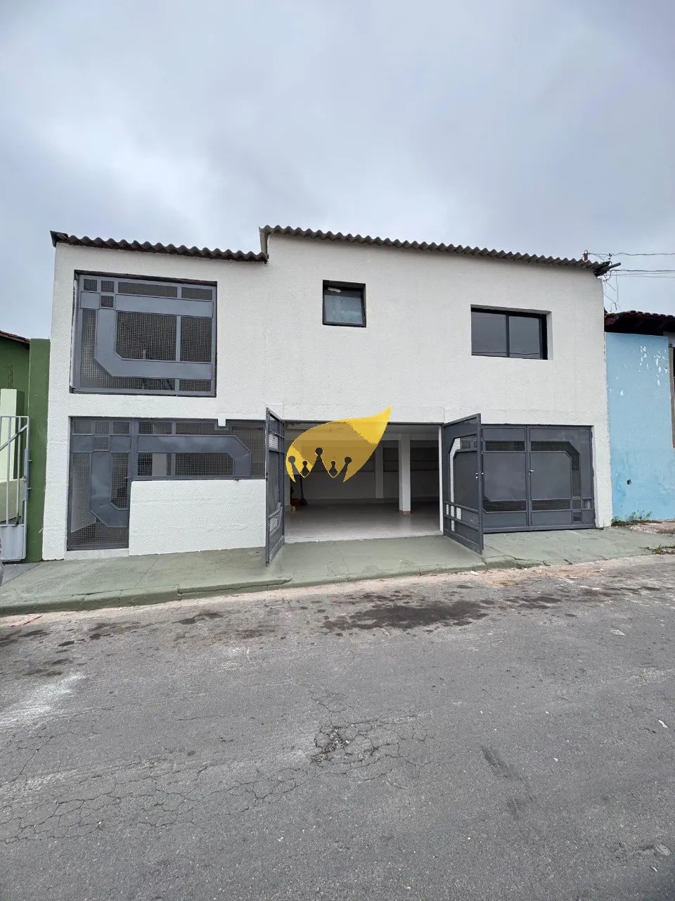CASA COMERCIAL em CUIABÁ - MT, JARDIM IMPERIAL