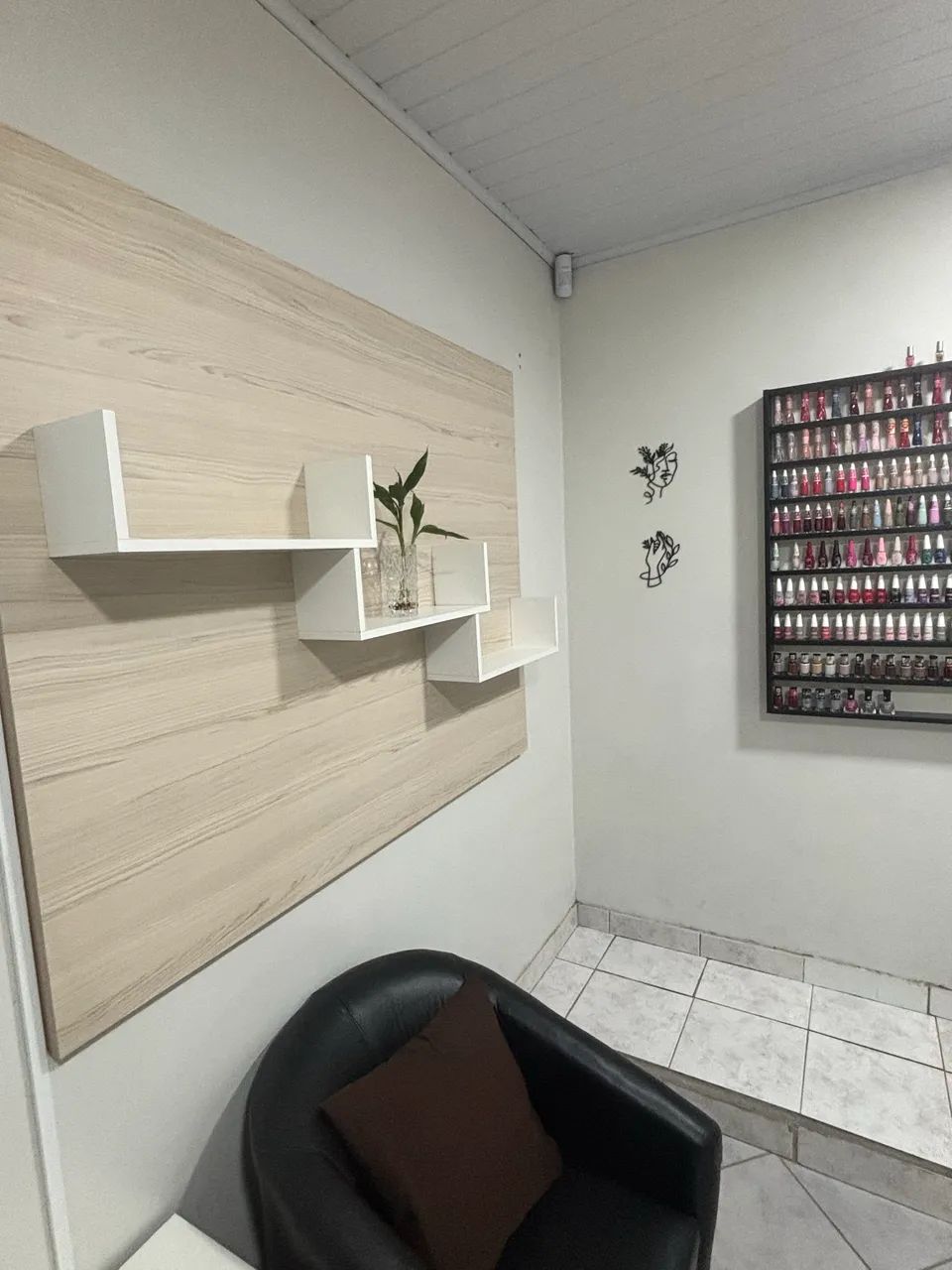 Sala comercial em clínica de estética  - Foto 2