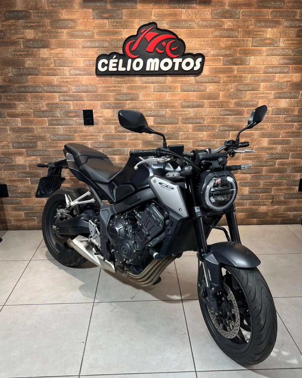 CB 650R CINZA 2024/2024 - Foto 2