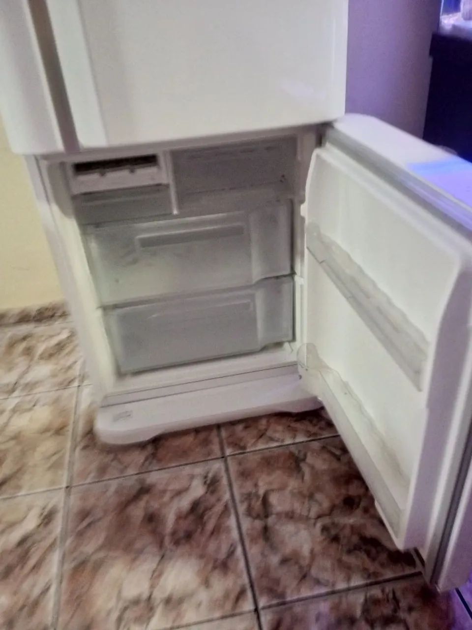 Geladeira Eletrolux inverse - Foto 2