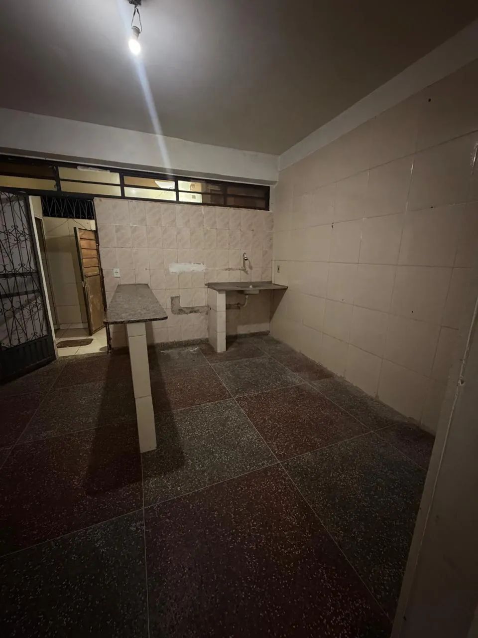 Aluga-se kitnet - Foto 4