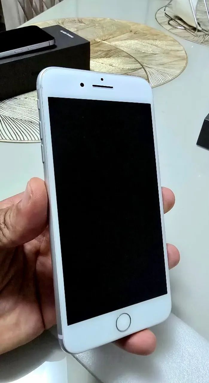 iPhone 8 Plus de 64GB -- Ótimo estado. - Celulares e Smartphones