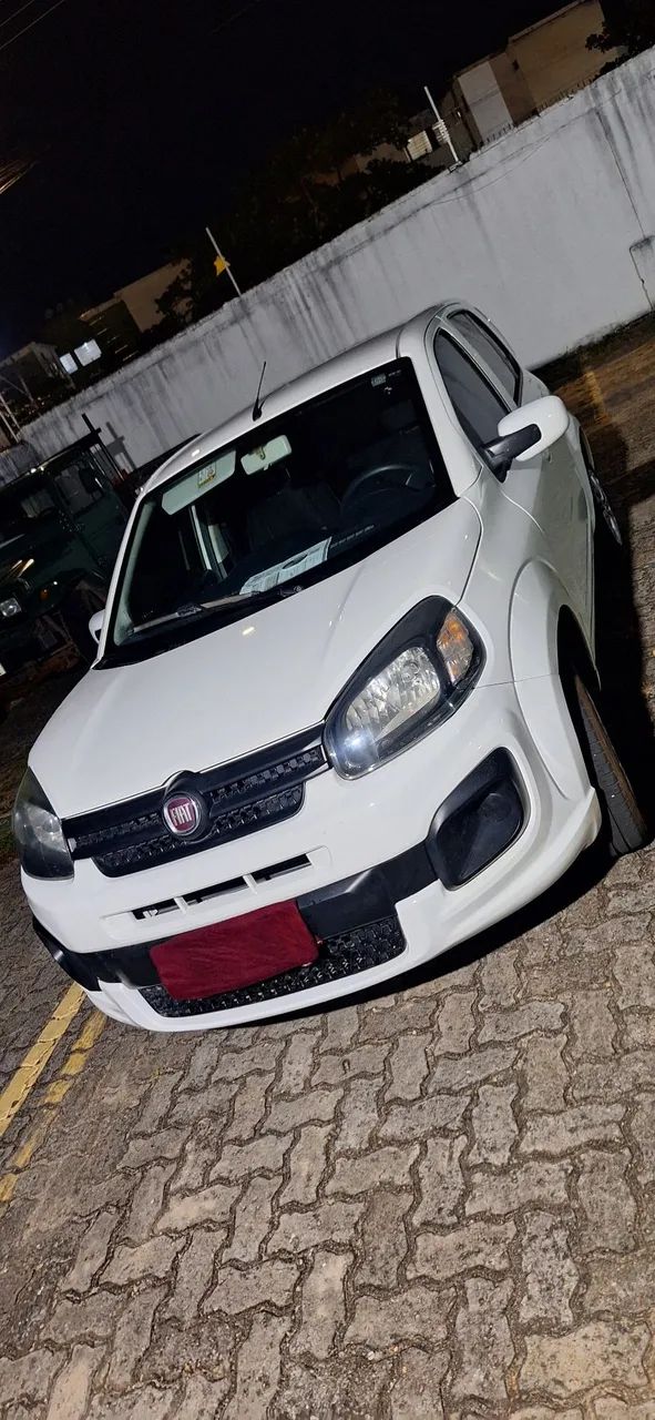 Fiat Uno Attractive 1.0 EVO Fire Flex 8V 5P 2019 - Foto 2