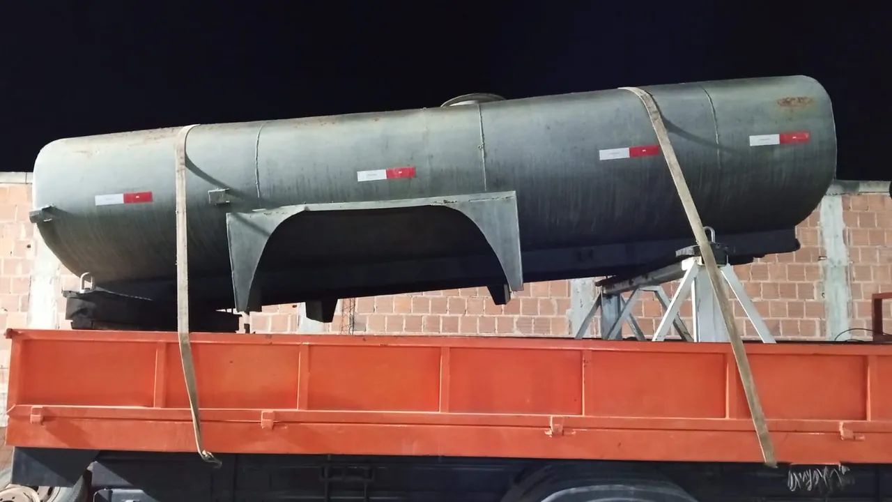 Pipa para caminhão aproximadamente 7500L