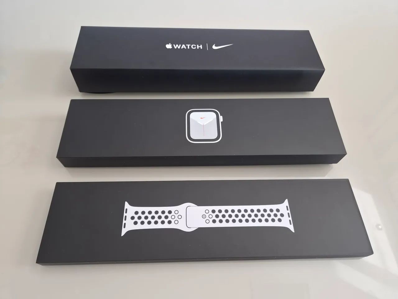 Apple Watch 6 - NIKE 44mm