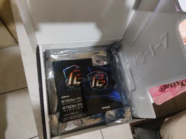 Placa-Mãe ASRock B760M PG Riptide WiFi DDR5 + i5 12400F. - Foto 5