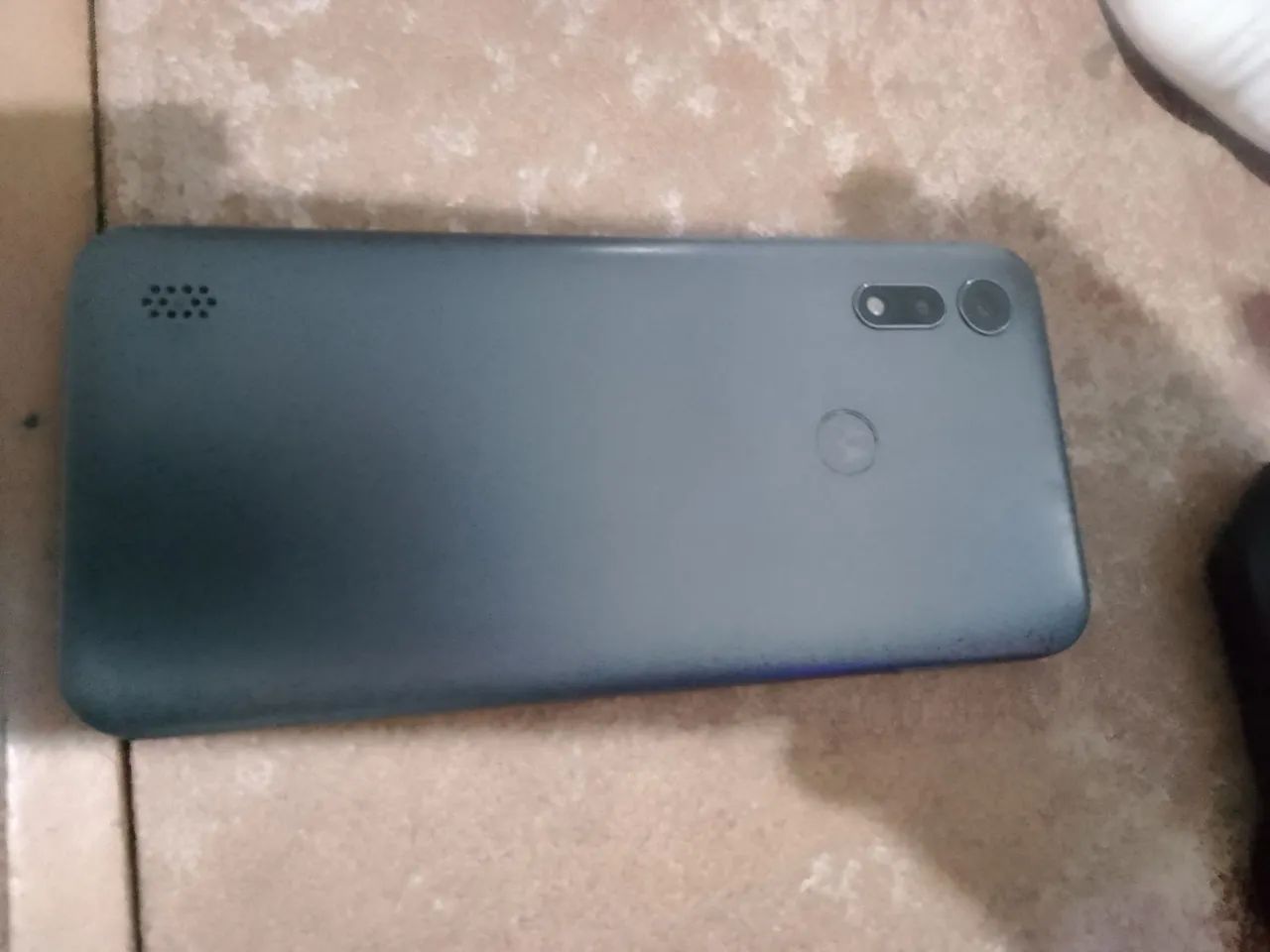 Motorola E6i usado com marcas na tela - Foto 2