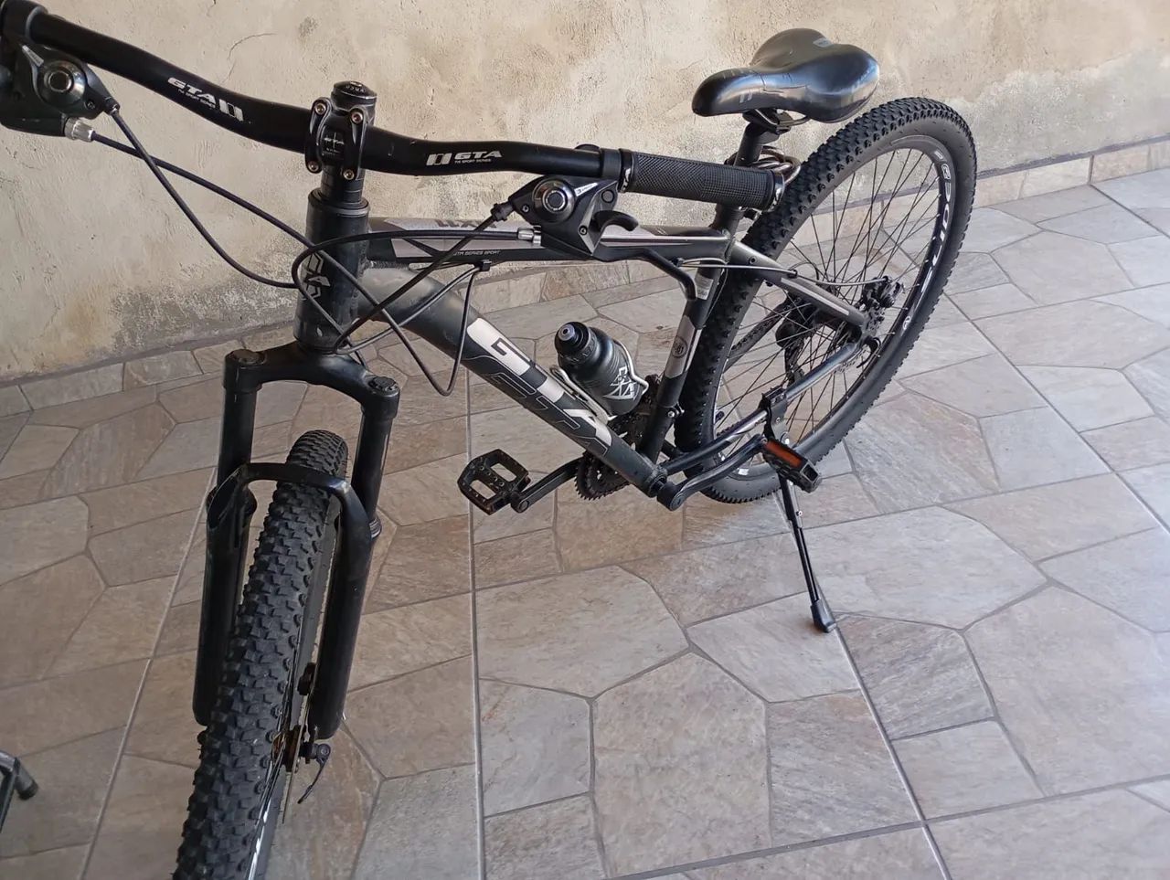 自転車 bike estrada cavallo semi-nova preto fosco Bike seminova 600 - Ciclismo - Sítio Cercado, Curitiba 1492437859