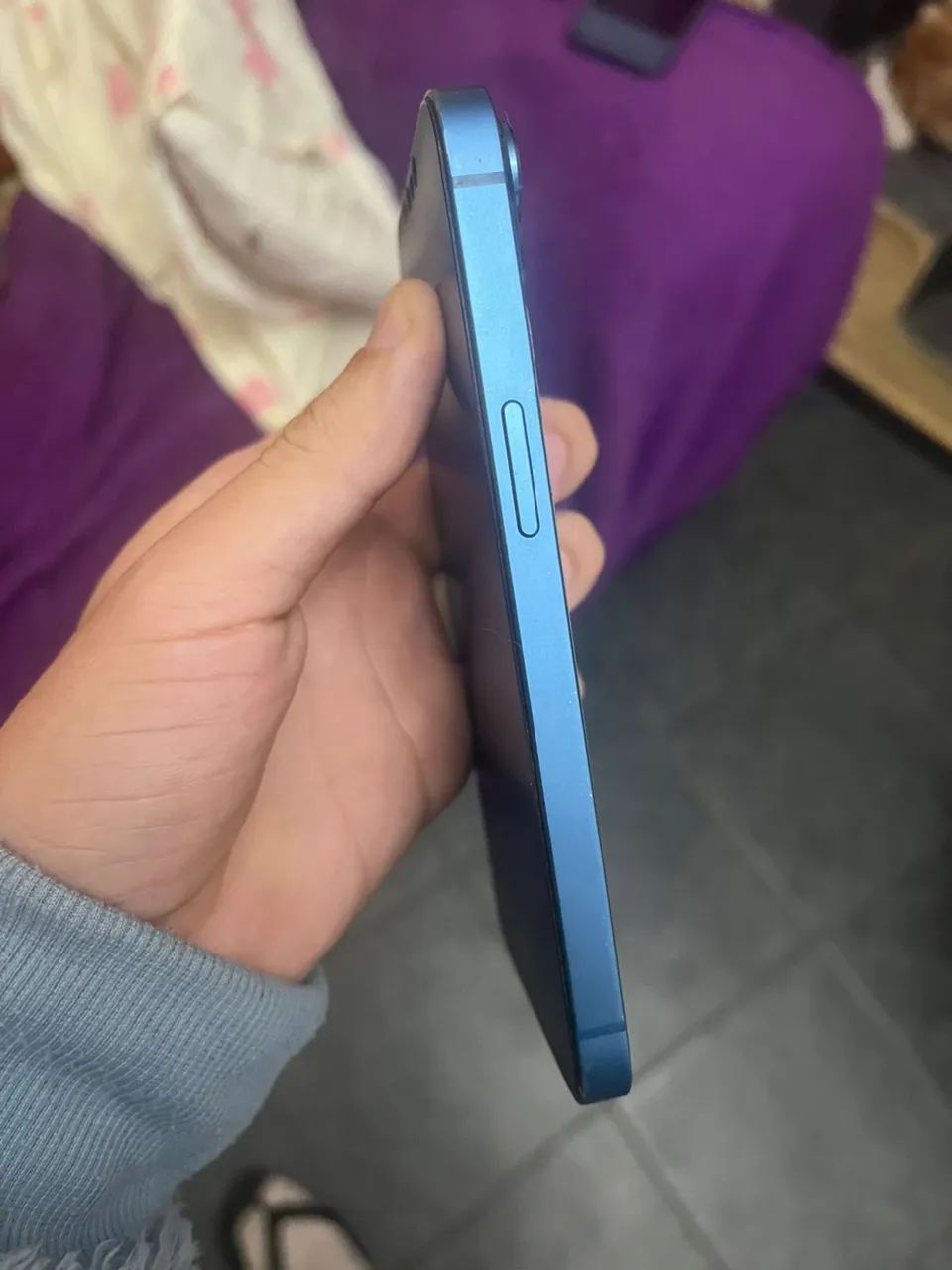 iPhone 13 128 azul  - Foto 2