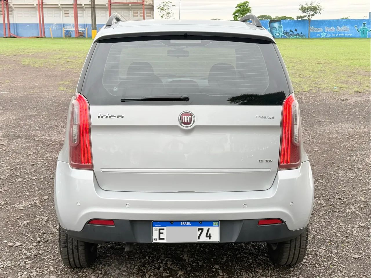 Fiat Idea Essence 1.6 Flex 16V 5P 2011 - Foto 3