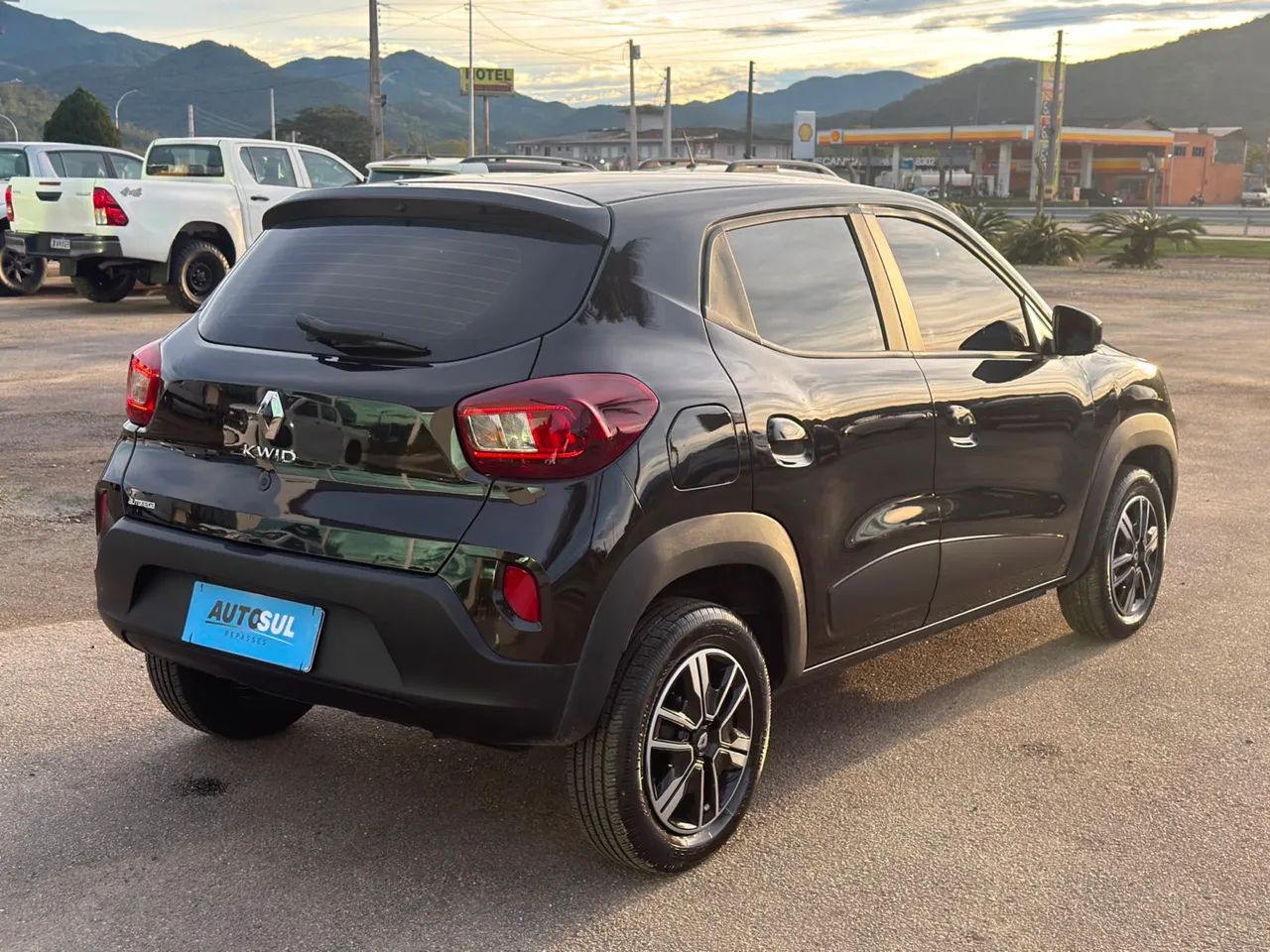 Renault Kwid Intense 1.0 Flex 12V 5P Mec. 2025 - Foto 3