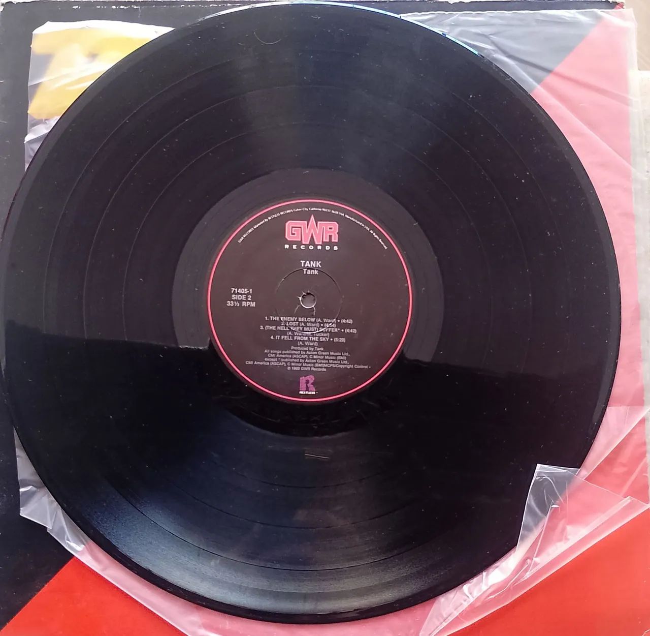 Disco de vinil Tank - Tank 1987 importado  - Foto 3
