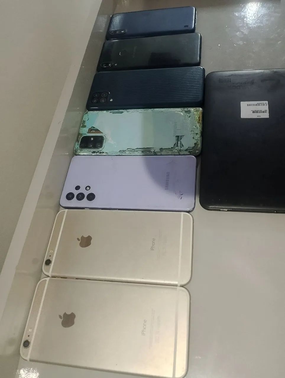 Celulares quebrados