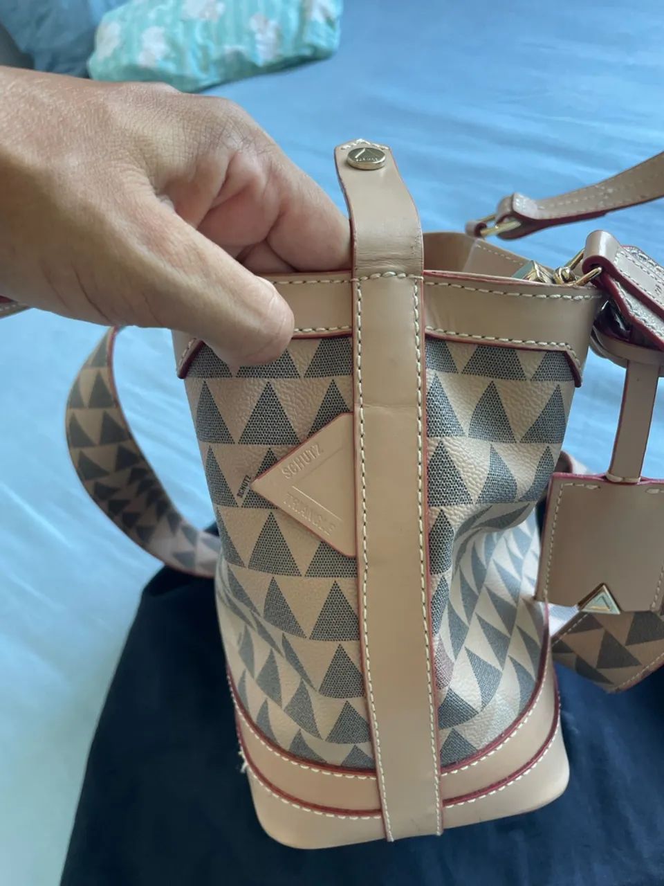 Bolsa Shultz Mini Tote Triangle - Foto 4