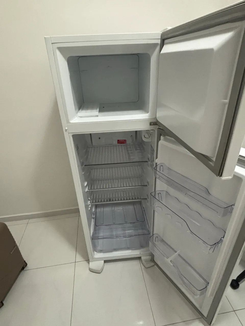 Geladeira usada 127vw 