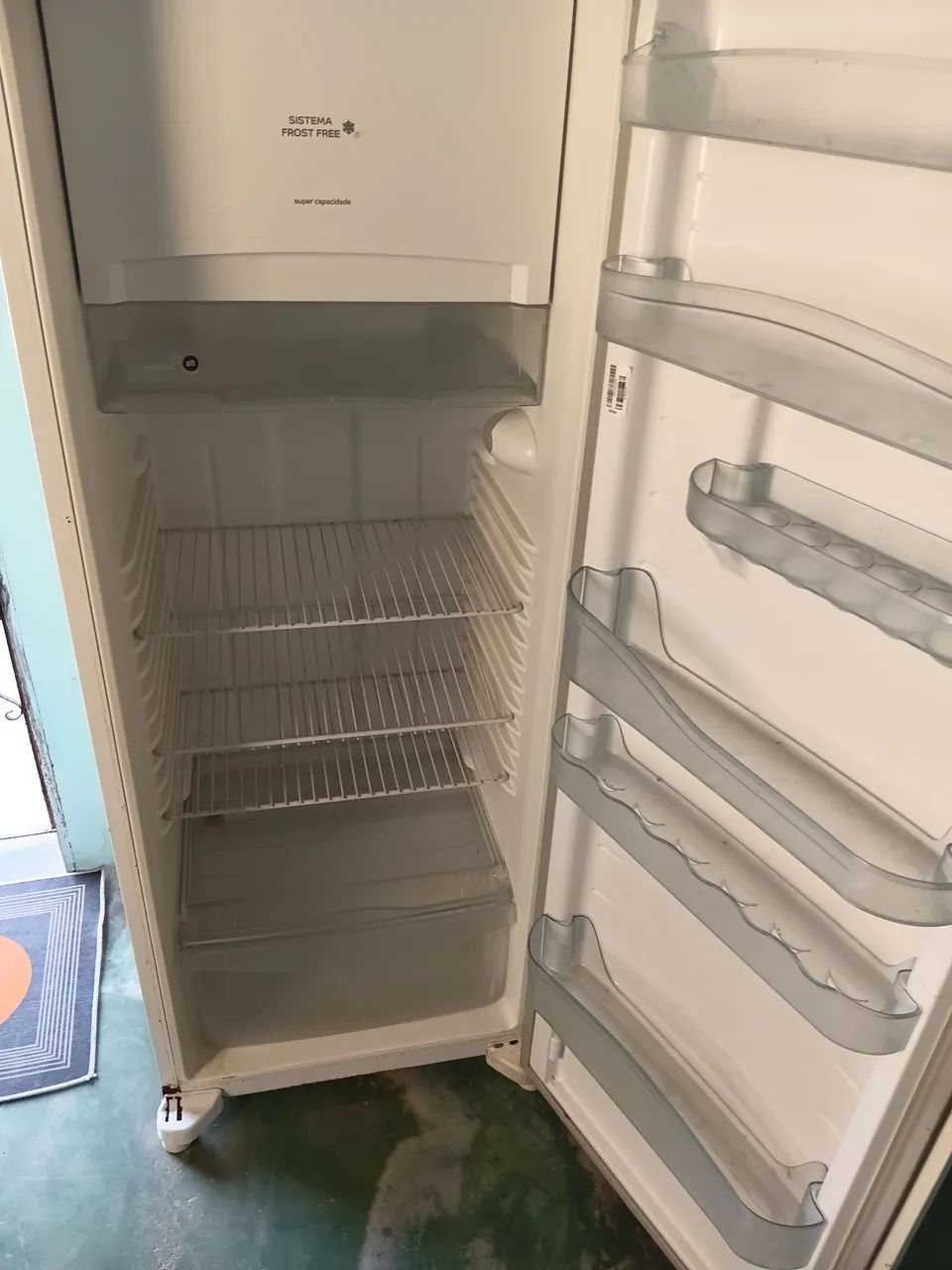 Vendo uma geladeira  - Foto 2