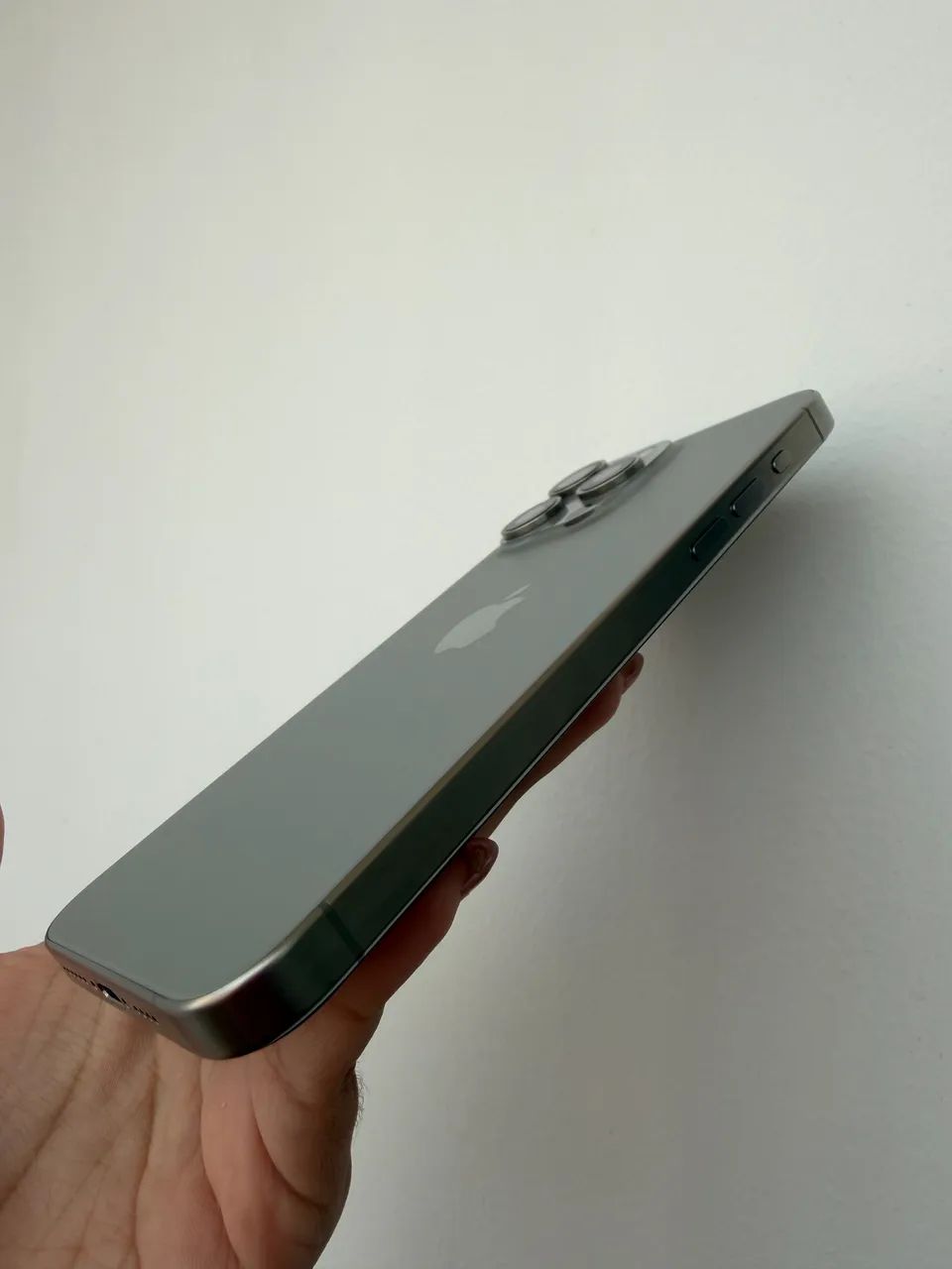 iPhone 15 Pro Max - Foto 4